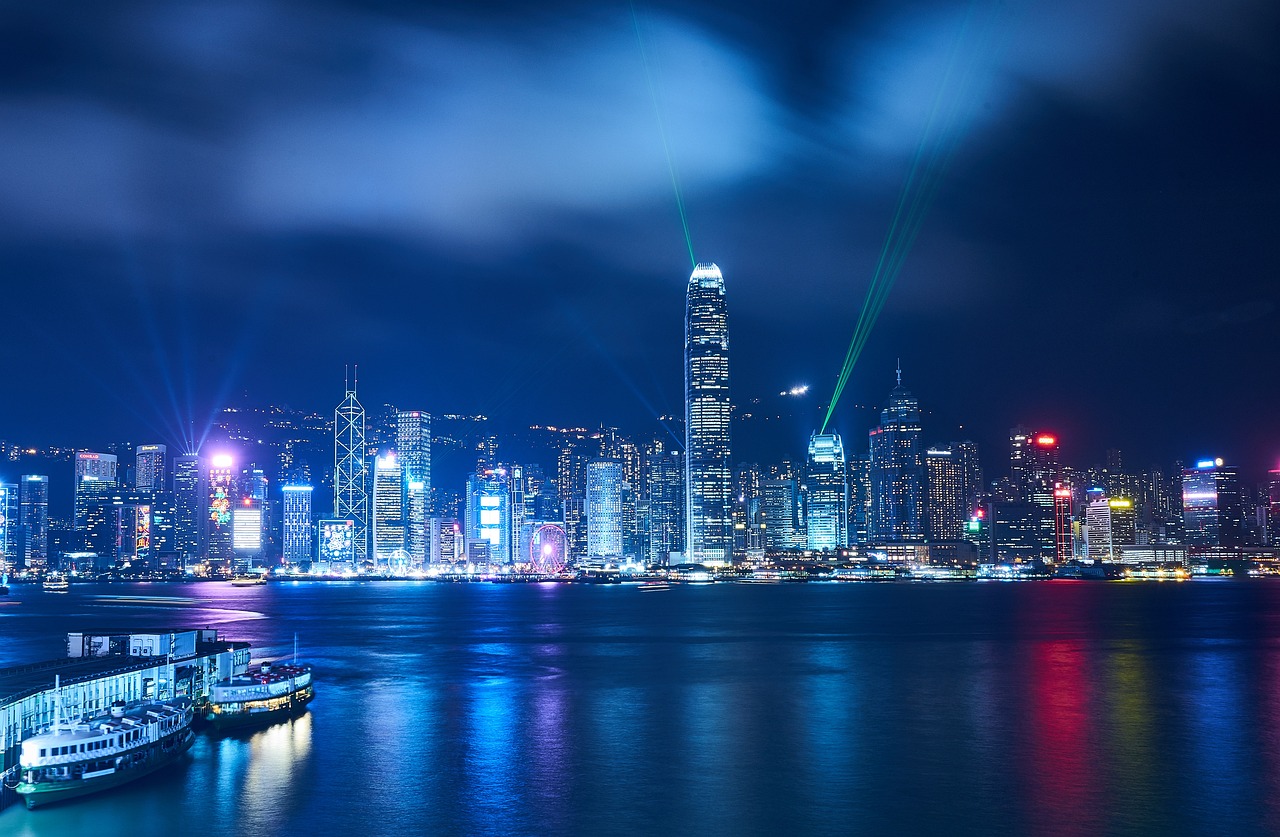 廣場舞風潮來襲，狂浪舞動城市之夜的最新廣場舞狂潮